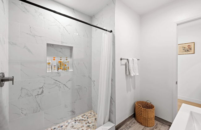 Cozy & Stylish Home Spacious, Fully Equipped Stay - Foto 26