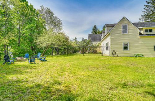 Great for Groups! Spacious Wilton Getaway with Deck - Foto 32