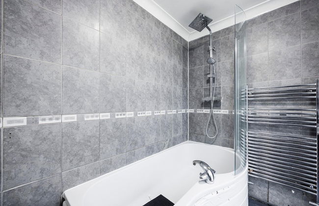 East Croydon Home - Contractors - Foto 11