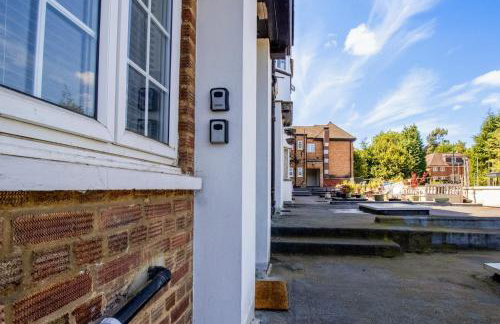 Stylish 3 Bed Apartment Sleeps 6 - Foto 27