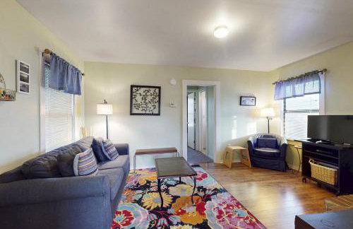 Oceanfront Elk Home Steps to Beach & Pet-Friendly - Foto 2