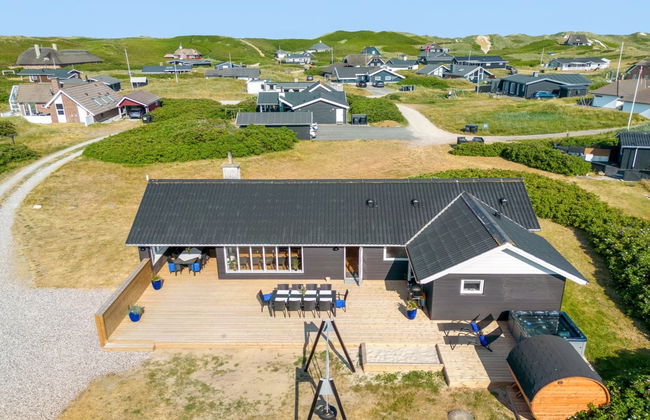 "Hillevi" - 200m from the sea - Photo 17