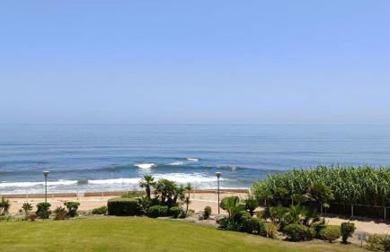 Stunning unobstructed 180 degree sea view apartment with 100 square meters terrace - Costa del Sol - Estepona- Long Term - Photo 15