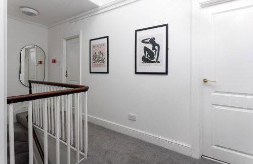 Flatzy - City Centre Mansion 2, Sleeps 22, 4 Baths - Foto 36