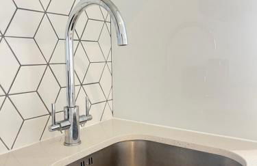 London Luxury Heathrow AIRPORTApartments Terminal at 12345 PARKING ON SITE - Foto 12