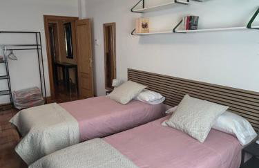 Casa con jardín para Grupos y Familias, 6 habitaciones - Foto 36
