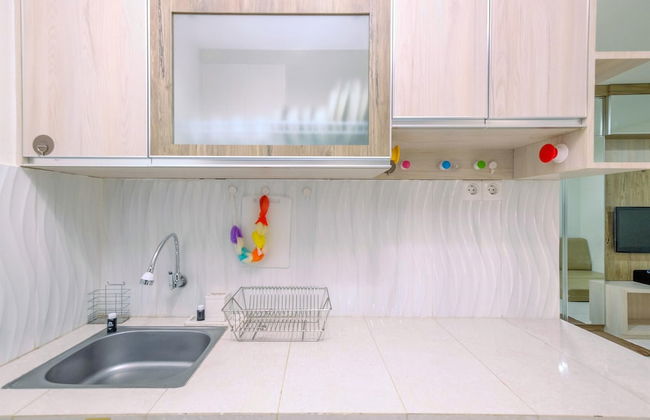 Homey And Comfy 2Br Sentul Tower Apartment - Foto 10