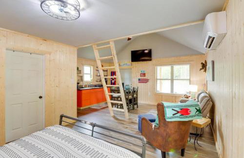 Beautiful Studio Cabin Near Greers Ferry Lake! - Foto 12