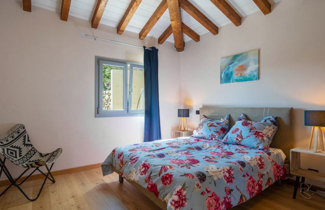 4 bedroom House in Prelà with private pool and garden - Photo 4