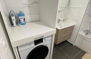 Superb 3 Bedroom near to Paris with Parking - Foto 35