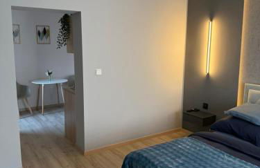 Modernes Apartment 3 mit eigener Küche & Bad - Schuster Homes - - Foto 3