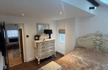 Rooftop One-Bedroom Apartment Near East Midlands Airport - Foto 5