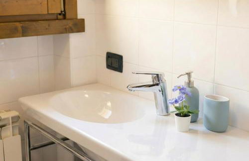 Casa Santa Lucia - WiFi and Garage - Photo 5