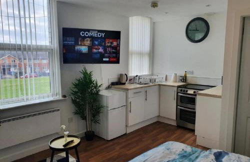 CityNights Studios with Free Parking - Foto 47