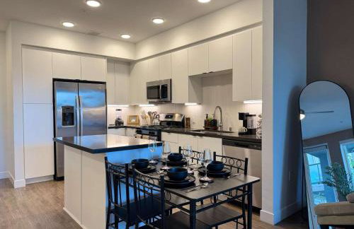 Modern Retreat 10 Min from Disneyland With Pool & Gym - Foto 63