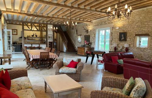 LA CHARMILLE Jolie maison de campagne 15 personnes piscine calme - Foto 21