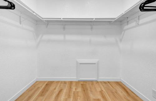 Modern Family Home w/Pool and Hot Tub - Foto 21