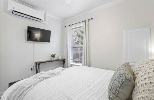 Best Cottage in Ocean Springs- GOLF CART INCLUDED!!! - Photo 16