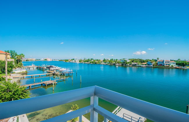 Provident Oceana Beachfront Suites - Foto 30