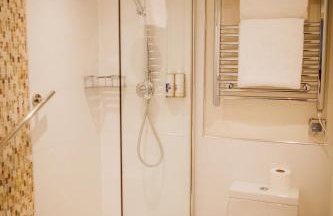 The Farmhouse at Redcoats - Foto 64