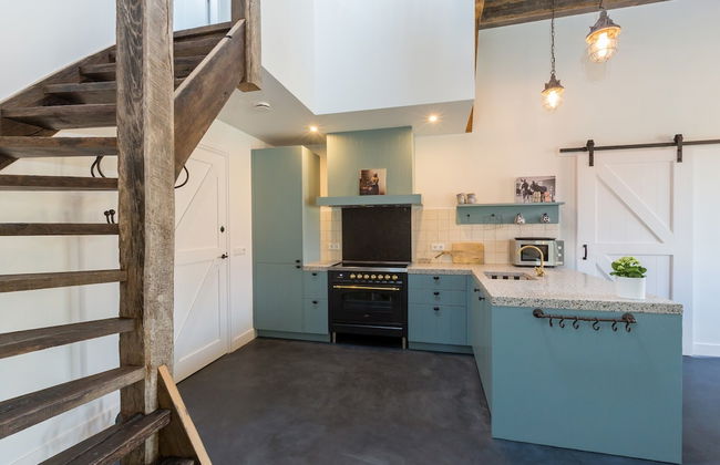 Family House With an Ideal Location, Private Terrace, Garden and Sauna - Foto 30