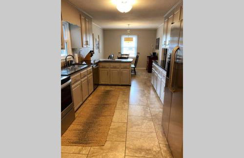 The Crimson - Game Day Rental - Foto 3