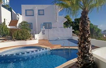 casa con preciosas vistas al mar mediterraneo - Photo 25