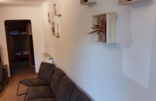 Modern Holiday Home with Hot Tub & Sauna in Ardennes - Photo 20