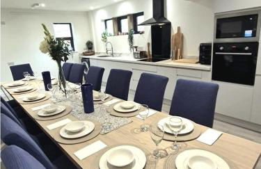 The Waltzing Weasel - Photo 4