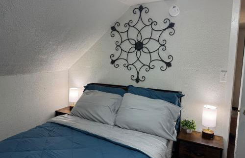 Cozy 3 4 BR Home Ideal for Family - Foto 15