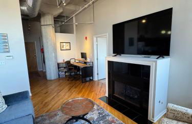 World Cup Luxury Loft -Steps to Fan Fest - Heart of KC Crossroads - 30 Night Min - Foto 30