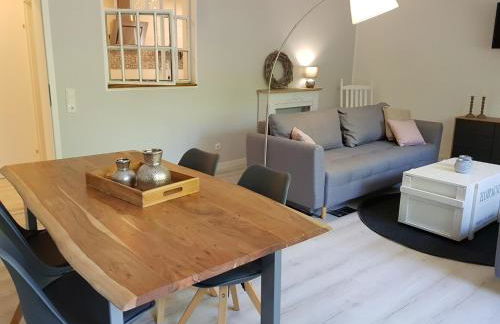 Große, helle Ferienwohnung mit 2 Balkonen auf dem Kastanienhof Oetzen in der Lüneburger Heide - Foto 5