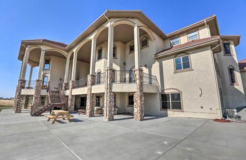 10 Mi to Barr Lake State Park Home with Mtn Views - Foto 36