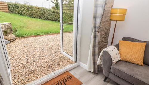 The Stable - Photo 3