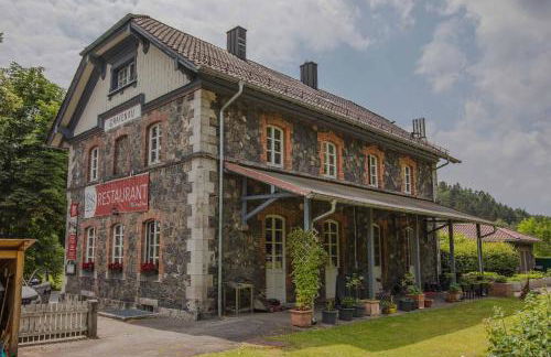 Nickis Gleis - Foto 1