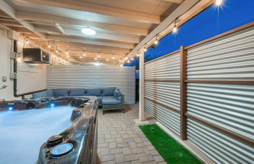 3BR 2BA Comfy Home with Jacuzzi - Foto 46