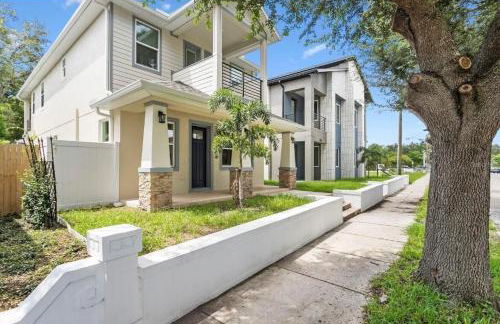 Spacious Modern 5-Bedroom House, Close to Downtown Tampa - Foto 3