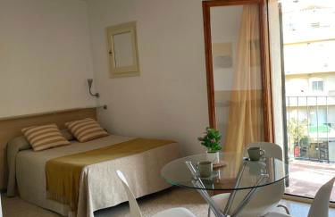 Apartamentos El Sol - Photo 9