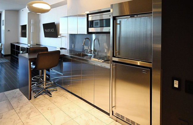 Strip View Luxury Studio No Resort Fee Palms Place - Foto 27