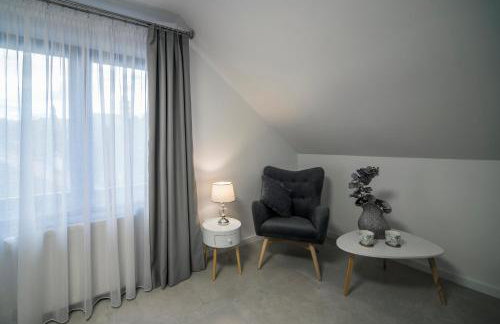 KP Claudia - Foto 28