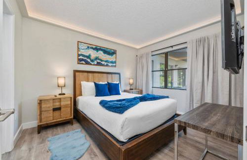 2 Suites at The Enclave Near Universal - Foto 11