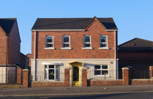 Superb Large Bespoke 5 Star Detached Villa, Prime Location, Belfast Stay - Foto 3