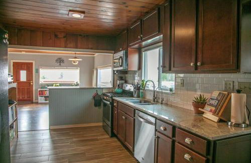 Views of Ocean and Iconic Morro Rock, Beach Cottage - Foto 11