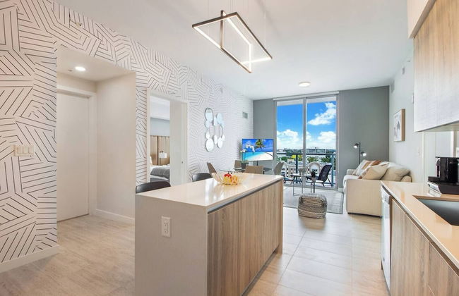 Spacious 2-Bedroom Apartment - Photo 13