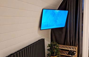 The Ness, Lodge with Hot Tub - Photo 16