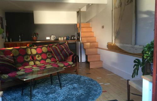 Unique Artists studio with a private garden. - Foto 12