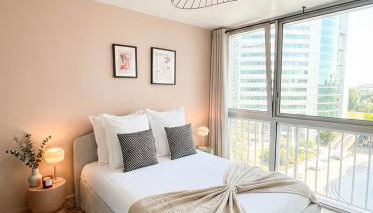 Furtive - Esplanade de la Défense - Foto 3