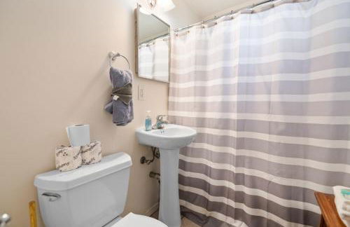 Owl Cabin - Sierra style cabin located on a quiet road in Fawnskin and backs up to National Forest! - Foto 30