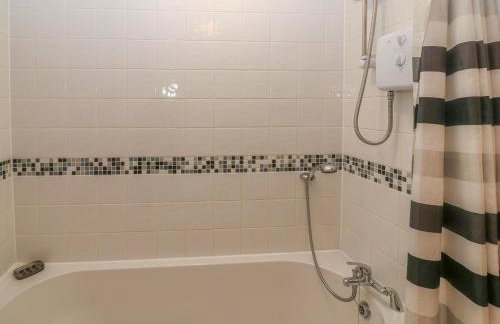 Peardrop Cottage - Photo 13