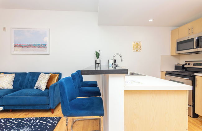 Boutique Apartments Convention Center - Photo 21